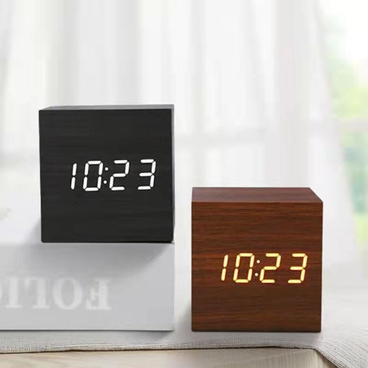 Reloj de Madera (Cubo)